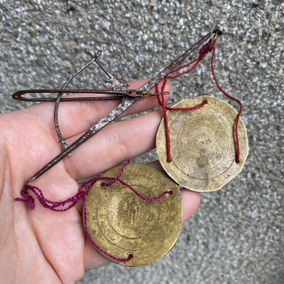 Hand-held scales – second half of the 18th century