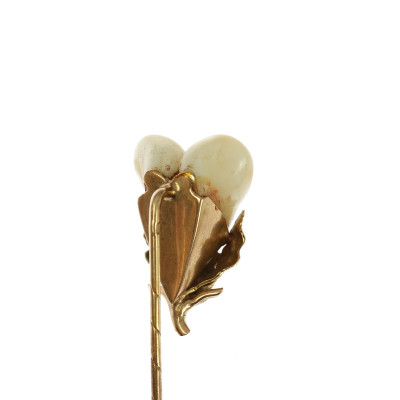 Gold pin with grandels - 1920s