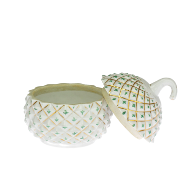 Porcelain box - pineapple