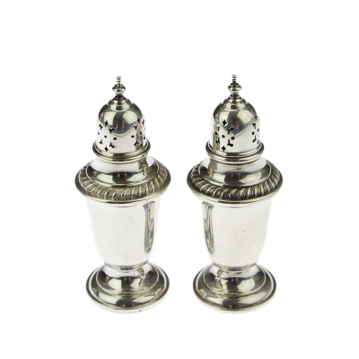 Silver salt and pepper shaker - Gorham