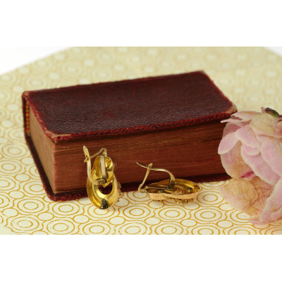 Zlaté náušnice s perličkami