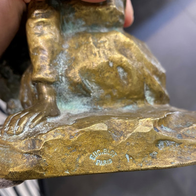 Secesní socha - Mladá Bretaňka z Pont Avenu