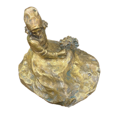 Secesní socha - Mladá Bretaňka z Pont Avenu