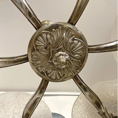 Železný lustr s 6 rameny