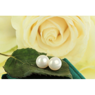 Perlové náušnice se zlatým zapínáním