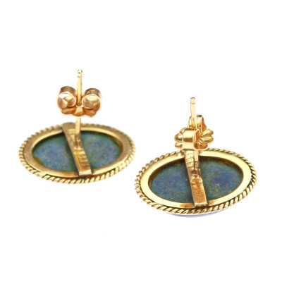 Earrings with lapis lazuli in a gold frame