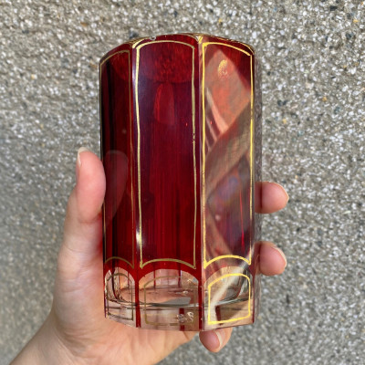 Číše s rubínovou lazurou a zlacením - 1840-1850