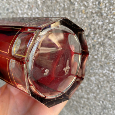 Číše s rubínovou lazurou a zlacením - 1840-1850