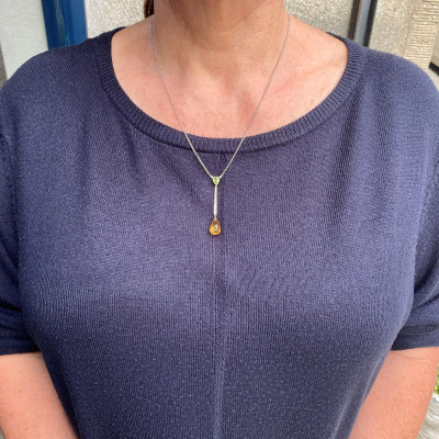 Zlatý náhrdelník s peridotem, citrínem a diamanty