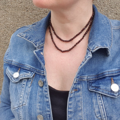 Garnet string with gold clasp - 83 cm