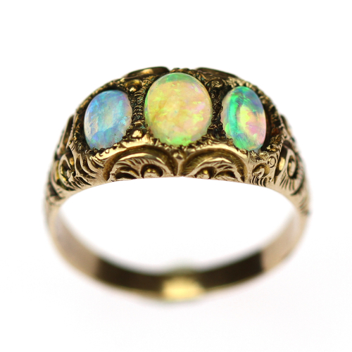 PRODÁNO - Zlatý prsten s opály