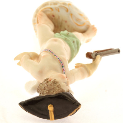 Putto as a boy with a pistol - Meissen