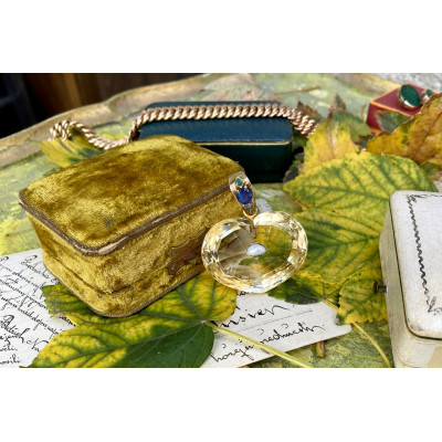 PRODÁNO - Přívěsek ve tvaru srdce - citrín 130 ct