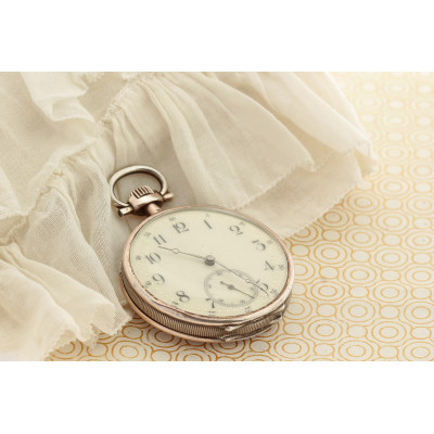 Stříbrné kapesní hodinky