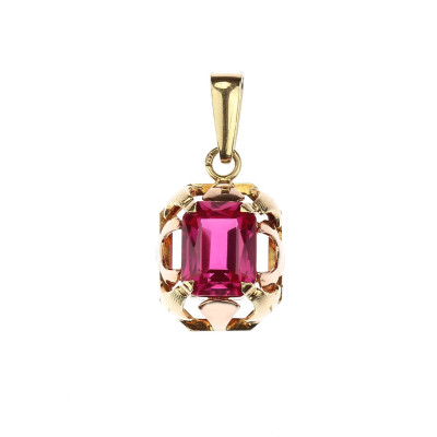 Synthetic ruby gold pendant