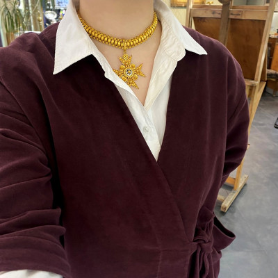 SOLD - Gold necklace with a filigree Maltese cross