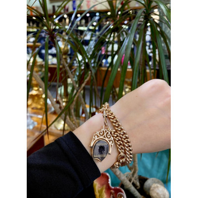 Zlatý řetěz s intaglií v achátu - Rakousko- Uhersko