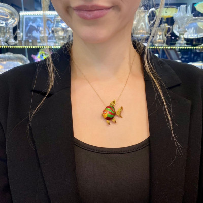 Zlatá brož s emaily – rybka