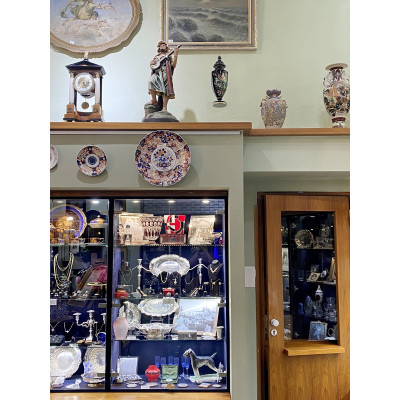 Vase with birds - Harrach, 1870