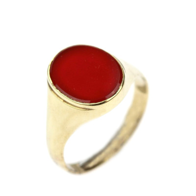 Gold ring with carnelian