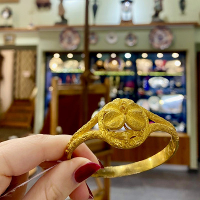 Rakousko-uherský zlatý náramek - maceška