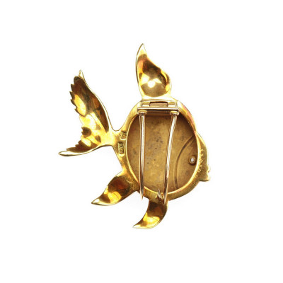 Gold brooch with enamel – fish