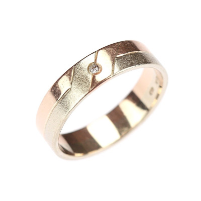 0,02 ct diamond wedding band