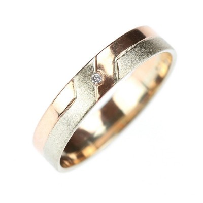 0,02 ct diamond wedding band