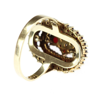 Gold garnet ring