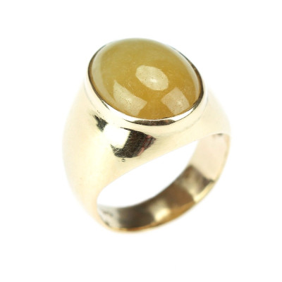 Zlatý prsten s opakním křemenem