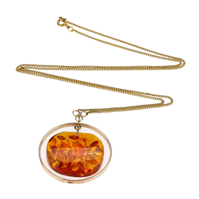 Zlatý náhrdelník s jantarem