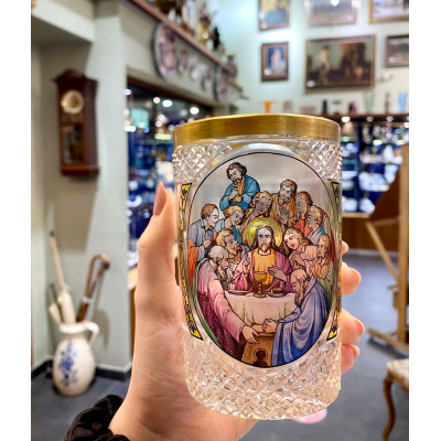 Glass with religious theme - historicism