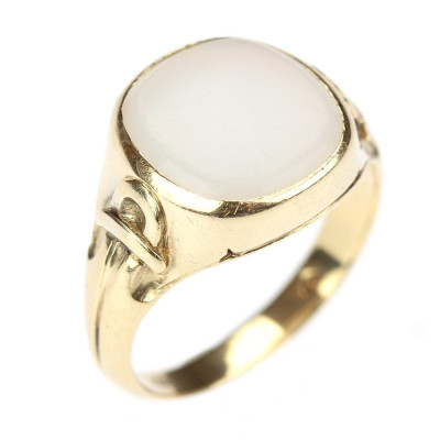 Chalcedony gold men's ring