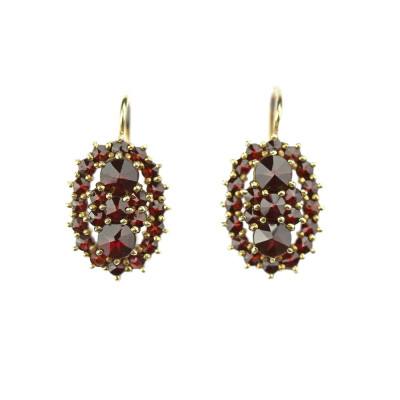 Gold garnet earrings