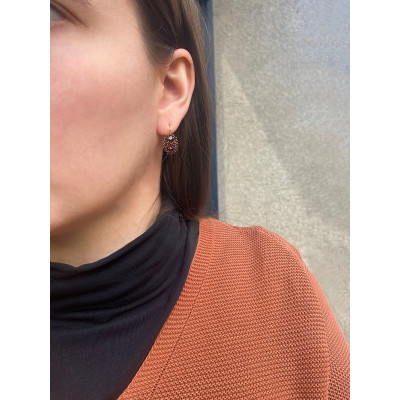 Gold garnet earrings