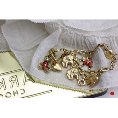 Zlatý náramek se zvířátky a srdíčky - 19,5 cm