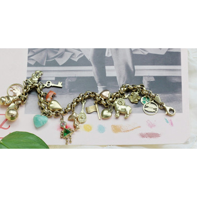 Zlatý žebrák s 18 přívěsky - 18,5 cm