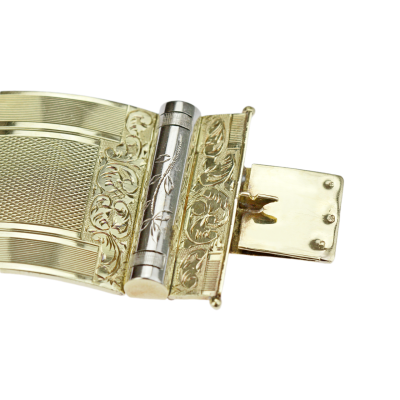 Wide art deco gold bracelet - 20 cm