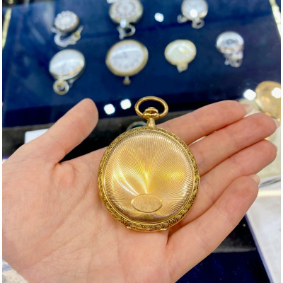 Tříplášťové zlaté kapesní hodinky - Corgemont Watch Co.