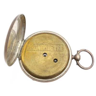 Stříbrné kapesní hodinky na klíč