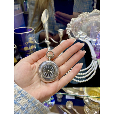 Kapesní hodinky se strojkem Longines