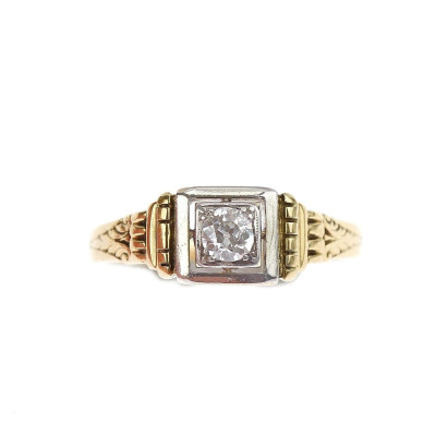 Prvorepublikový zlatý prsten s diamantem 0,25 ct
