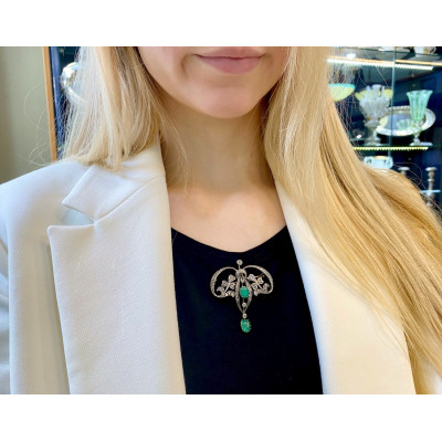 Belle Époque brož s diamanty a smaragdy