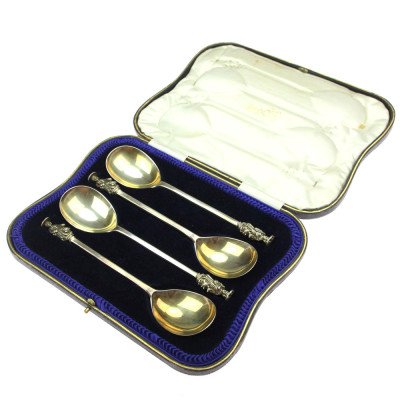 Stříbrné apoštolské lžíce