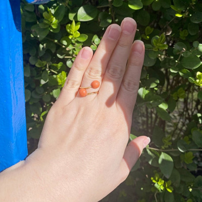 Zlatý prsten s mořským korálem