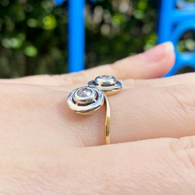 Prvorepublikový prsten s diamantovými routami