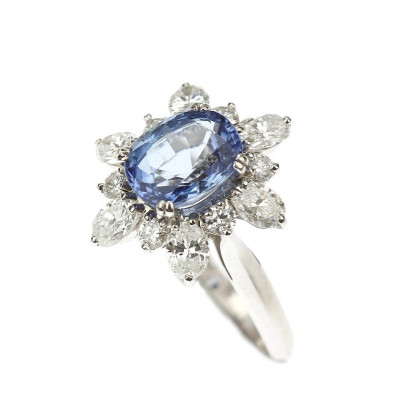 Zlatý prsten se safírem 3,01 ct a diamanty