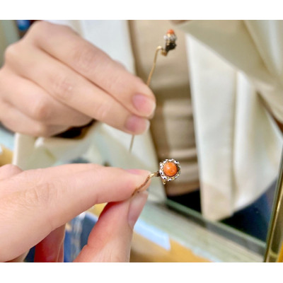 Rakousko-uherská jehlice s orientálním motivem