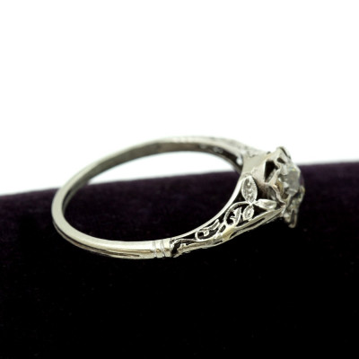 Zlatý prsten s diamantem 0,62 ct