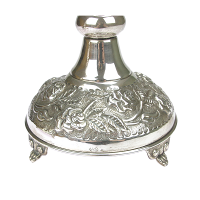 Velké stříbrné svícny